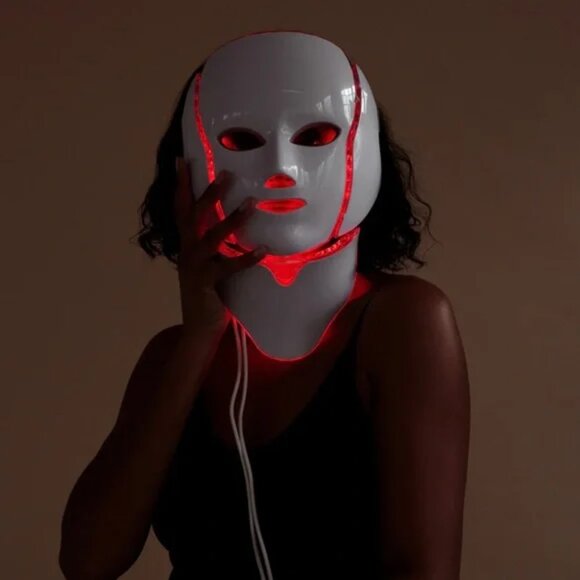 NWT Evertone OmniGlow Face Neck Mask 7 LED Colors Microcurrent Skin Rejuvenating - Picture 4 of 10